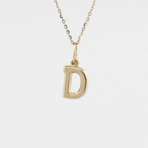Zlaté písmeno "D"